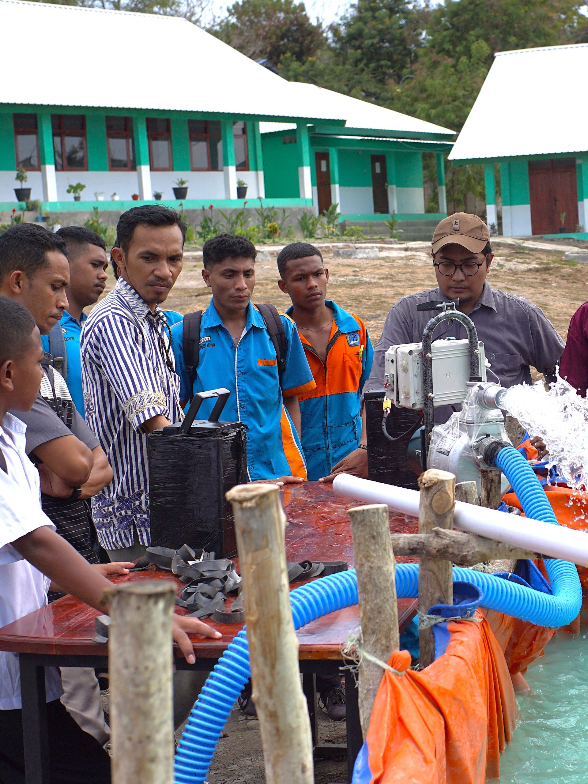 6 2 vocational school students training on agrisol pump production and maintenance